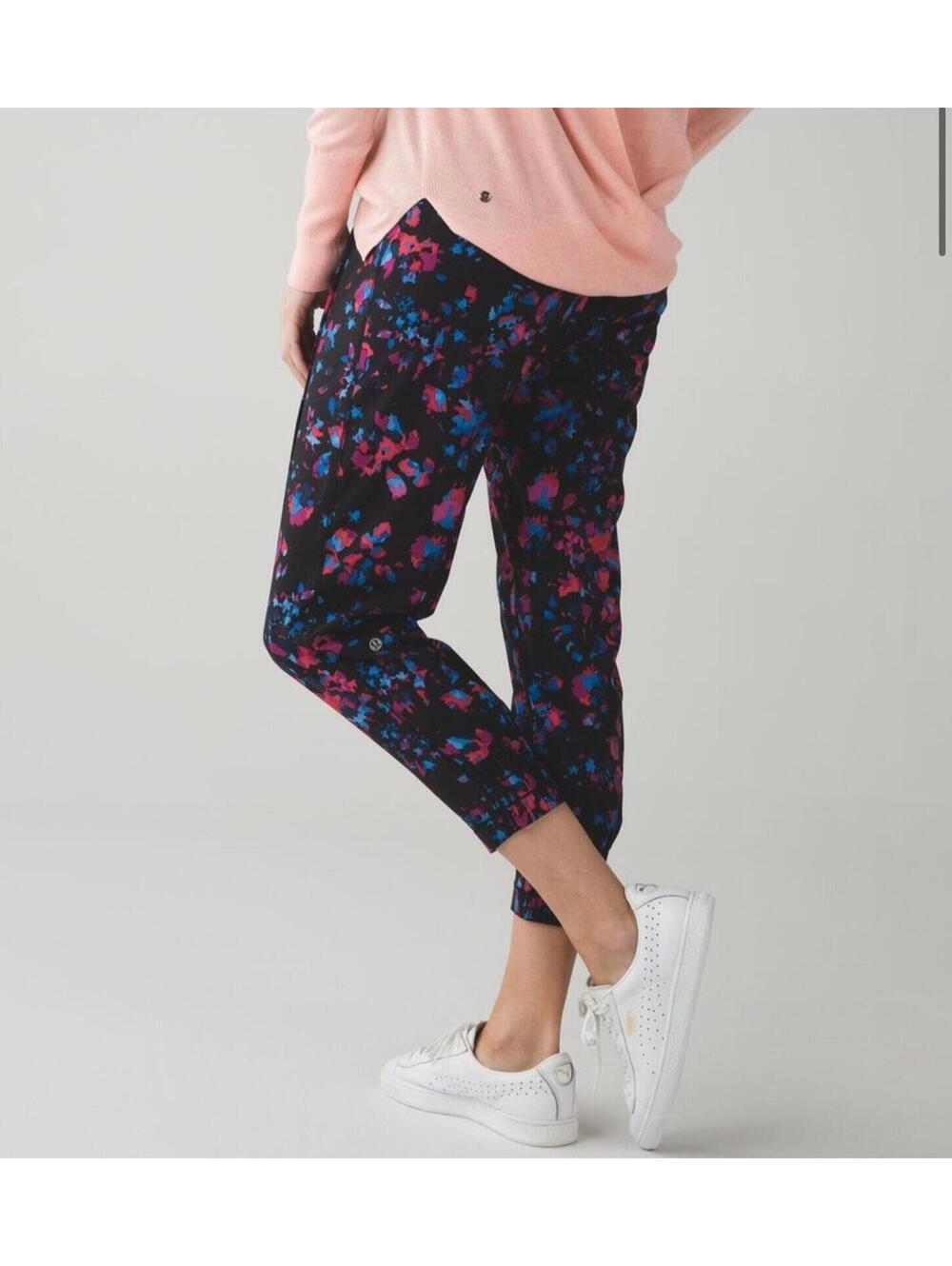 Lululemon Stretch It Out Crop SZ 8 Dandy Digie Multi Lightweight Athletic Pants